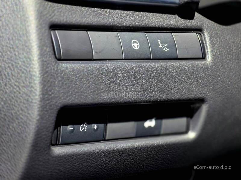 Nissan X-Trail e-Power TEKNA 4WD