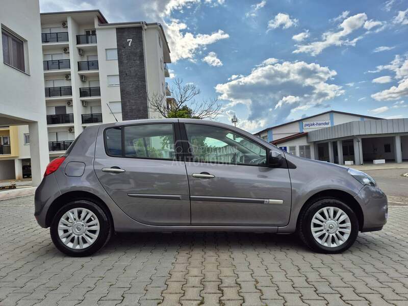 Renault Clio 1.2TCe ŠVAJCARSKA