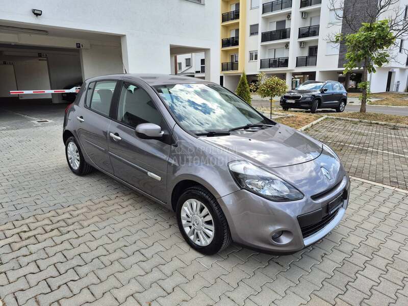 Renault Clio 1.2TCe ŠVAJCARSKA