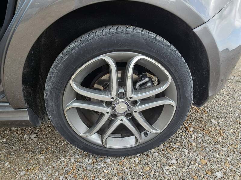 Mercedes Benz A 200 d