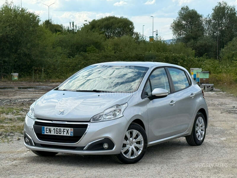 Peugeot 208 1.6 HDi 100 NAV