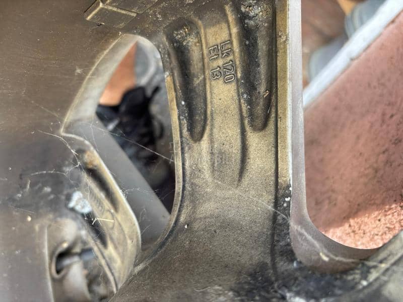 Aluminijumske felne BORBET 17" 5 x 120