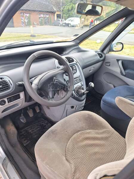 Citroen Xsara Picasso 1.6 8v