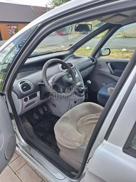 Citroen Xsara Picasso 1.6 8v