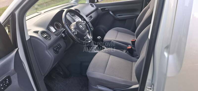 Volkswagen Caddy 1.6TDI. C EDITION