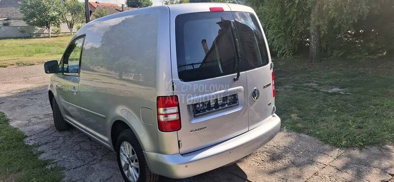 Volkswagen Caddy 1.6TDI. C EDITION