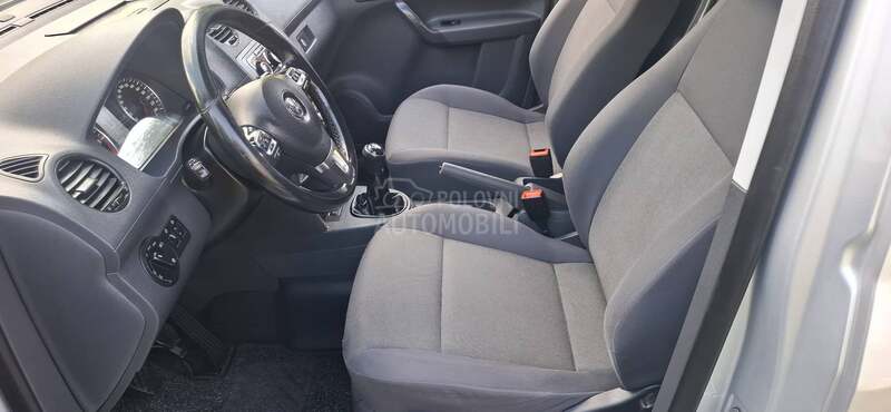 Volkswagen Caddy 1.6TDI. C EDITION