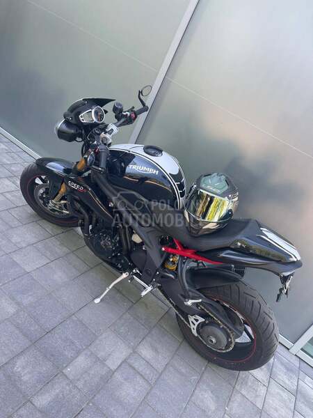 Triumph speed triple 1050 R
