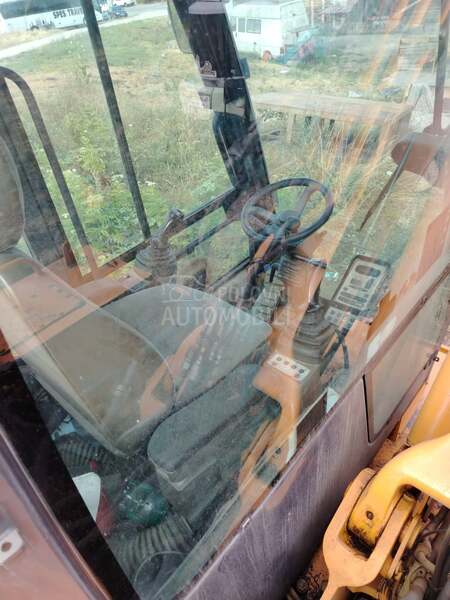 Case WX150