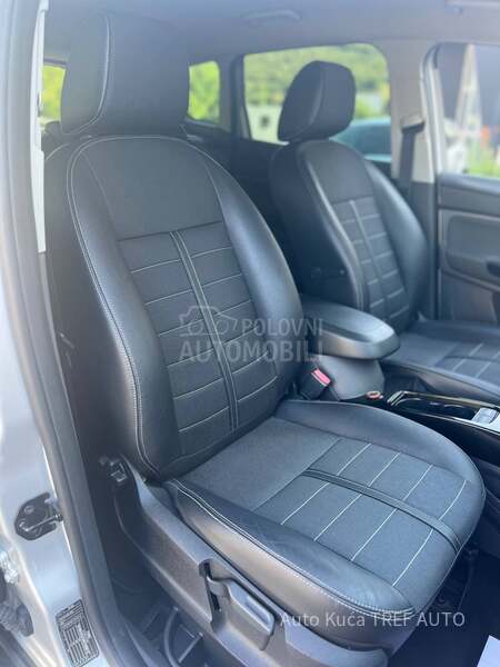 Ford Kuga 2.0TDCI/TITANIUM/4x4