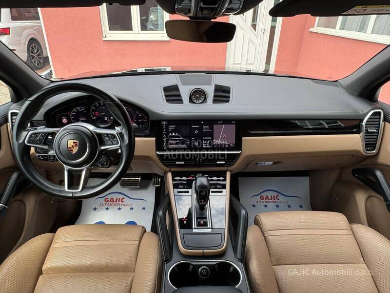Porsche Cayenne S SPORT CHRONO AIR