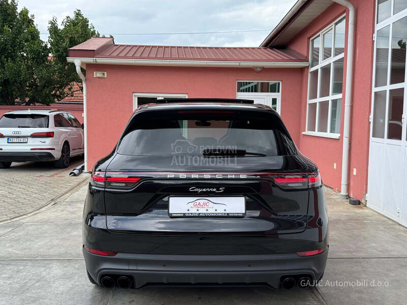 Porsche Cayenne S SPORT CHRONO AIR