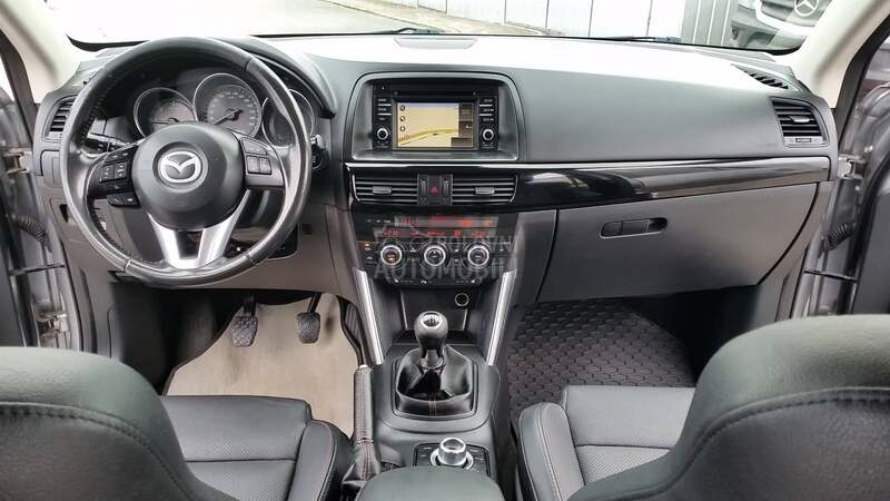 Mazda CX-5 SKYACTIV-D/4X4/T0P