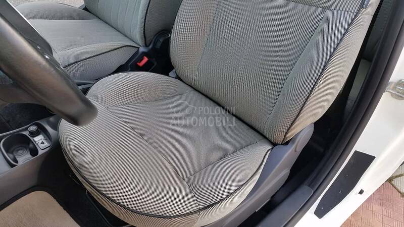 Fiat 500 1.2 IZUZZETNO STANJE