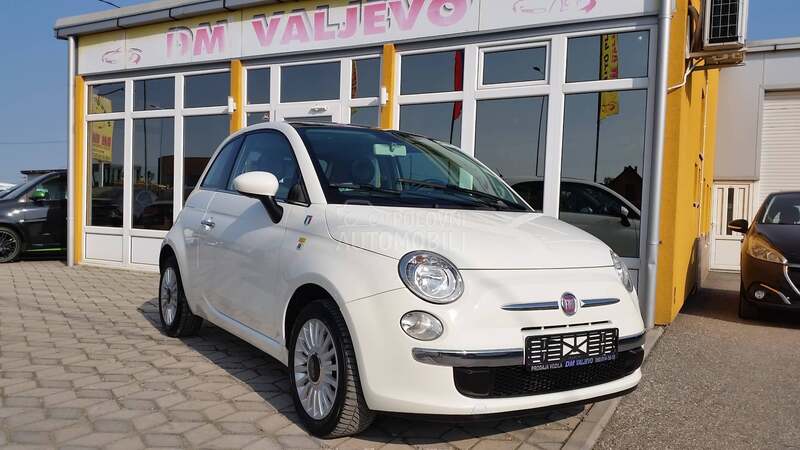 Fiat 500 1.2 IZUZZETNO STANJE