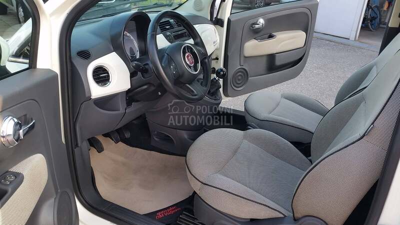 Fiat 500 1.2 IZUZZETNO STANJE