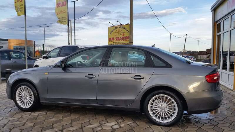 Audi A4 2.0TDI RESTY/LED/AUT