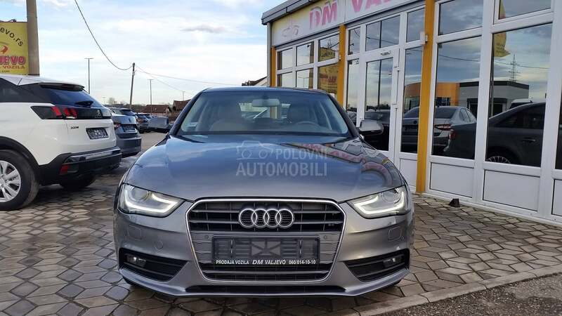 Audi A4 2.0TDI RESTY/LED/AUT