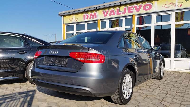 Audi A4 2.0TDI RESTY/0DLIČAN
