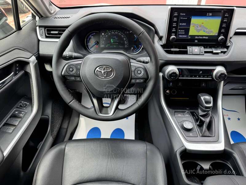 Toyota RAV 4 HYBRID 4x4