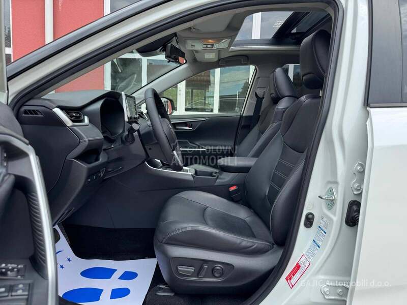 Toyota RAV 4 HYBRID 4x4