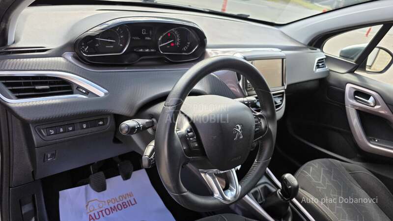 Peugeot 2008 1.6 hdi Allure