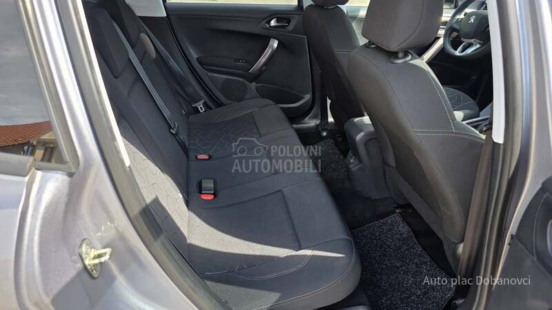 Peugeot 2008 1.6 hdi Allure