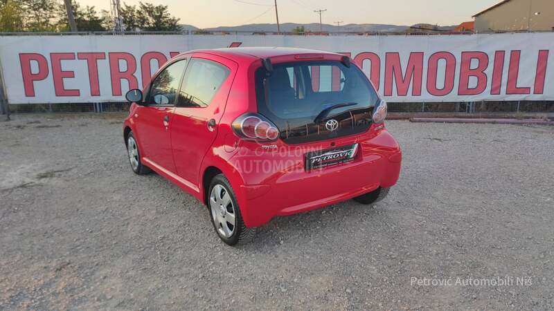 Toyota Aygo 1.0 VVTi /URBAN MOVE