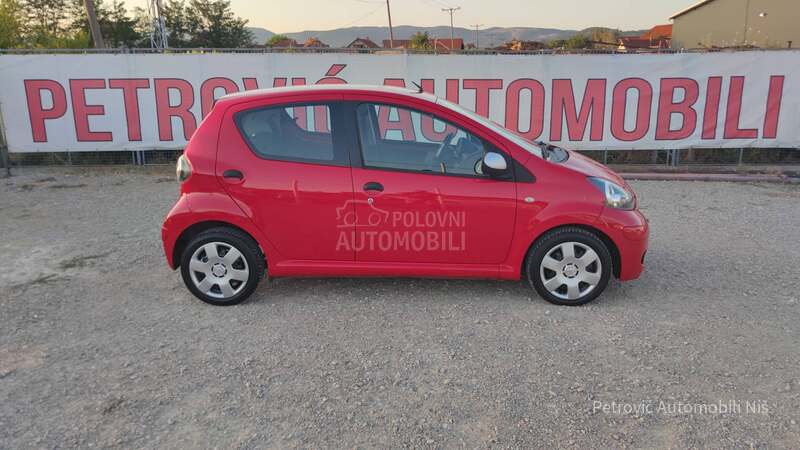 Toyota Aygo 1.0 VVTi /URBAN MOVE