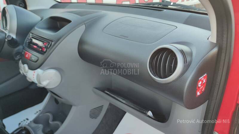 Toyota Aygo 1.0 VVTi /URBAN MOVE
