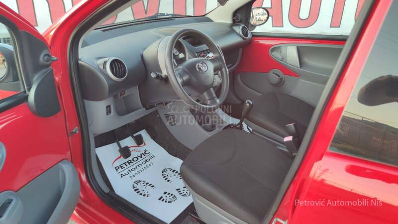 Toyota Aygo 1.0 VVTi /URBAN MOVE