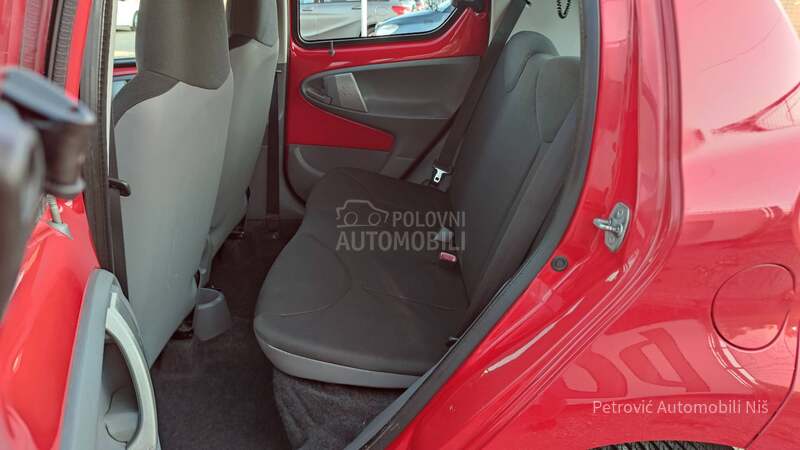Toyota Aygo 1.0 VVTi /URBAN MOVE