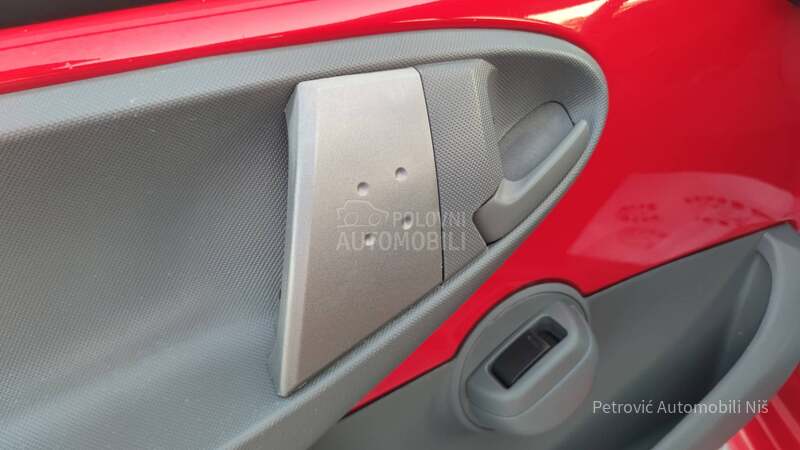 Toyota Aygo 1.0 VVTi /URBAN MOVE