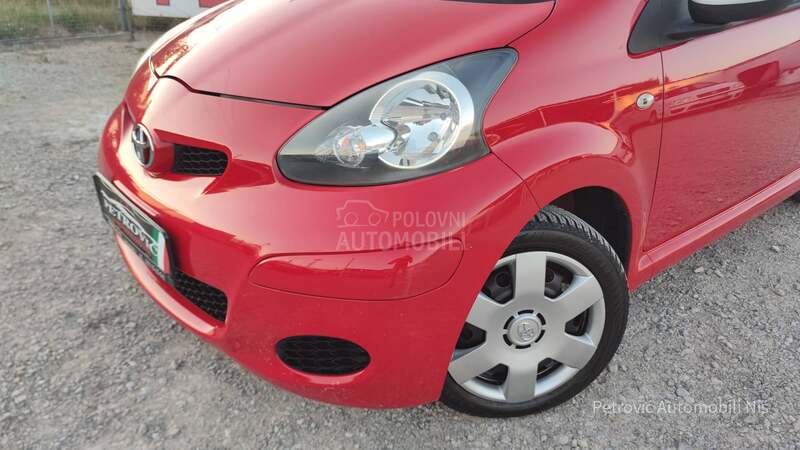 Toyota Aygo 1.0 VVTi /URBAN MOVE