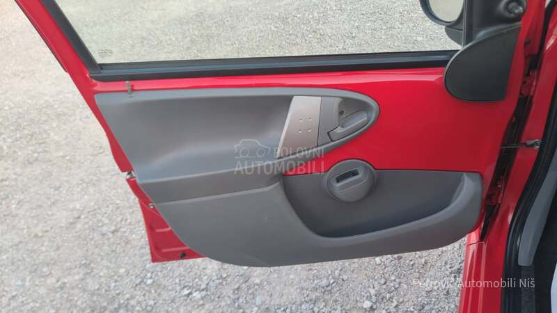 Toyota Aygo 1.0 VVTi /URBAN MOVE