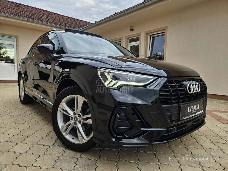 Audi Q3 35 TFSi/ S Line/Pano