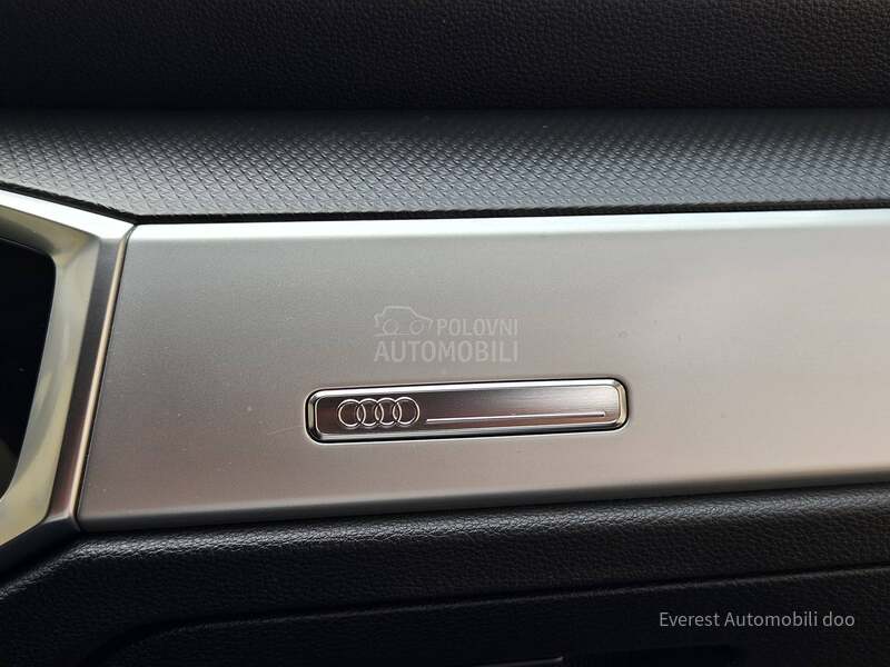 Audi Q3 35 TFSi/ S Line/Pano