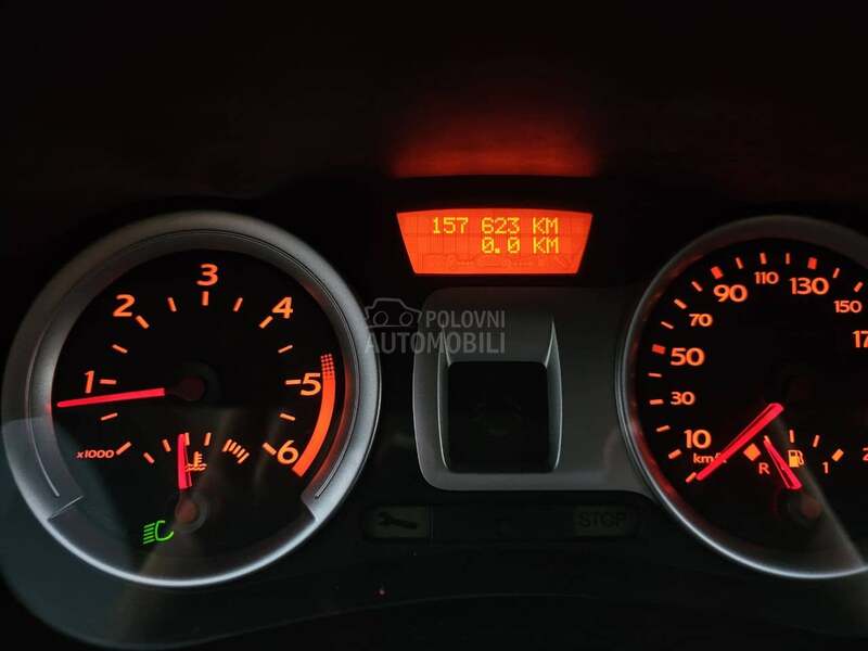 Renault Clio 1.5dCi Rip Curl