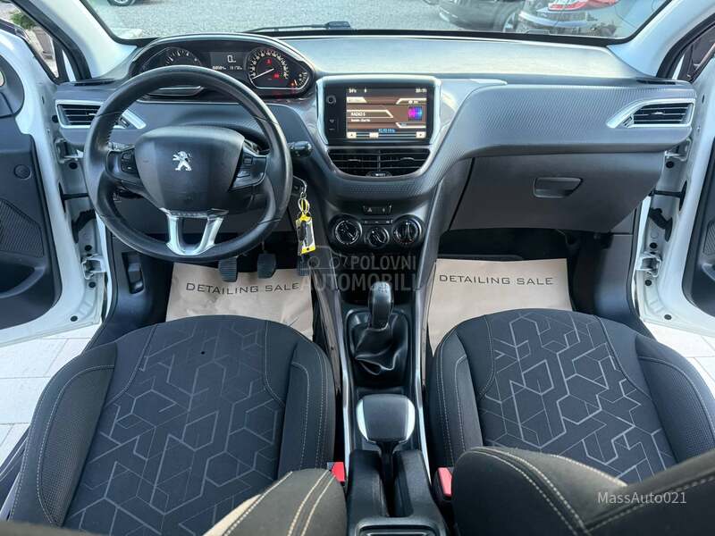 Peugeot 2008 1.2 ben