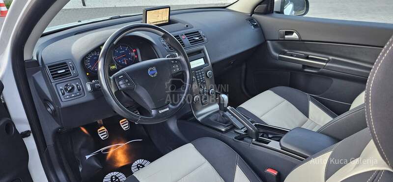 Volvo C30 2.0 R design