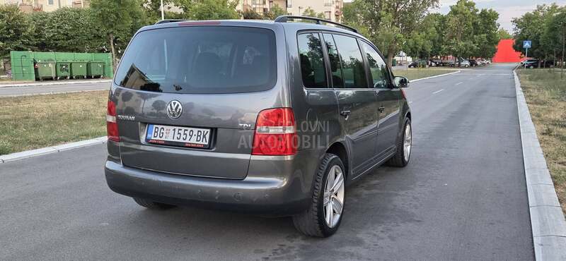 Volkswagen Touran 1.9tdi
