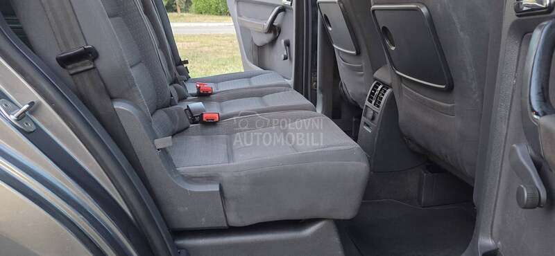 Volkswagen Touran 1.9tdi