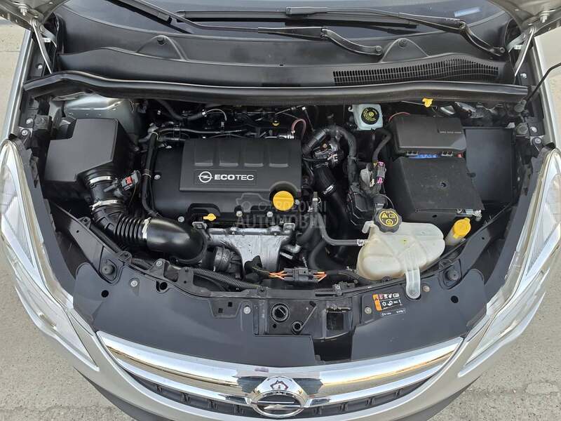 Opel Corsa D 1.4 B