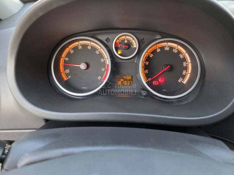 Opel Corsa D 1.4 B