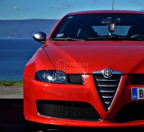 Alfa Romeo GT Q2