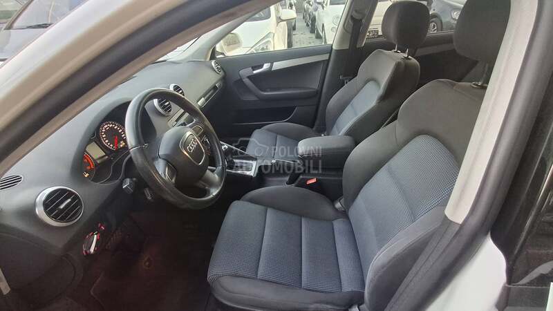 Audi A3 NOV DIODA