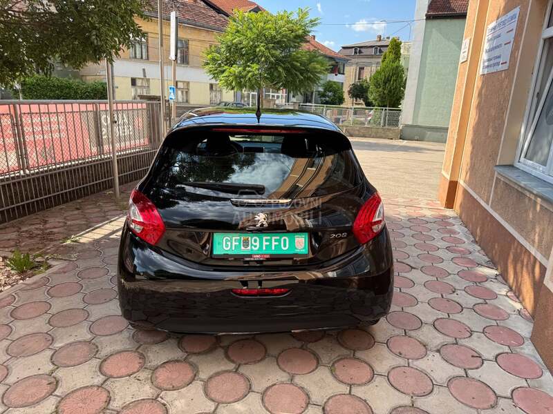 Peugeot 208 208 S-LINE