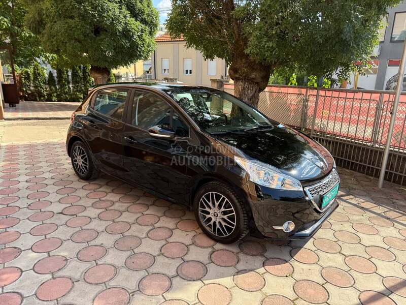 Peugeot 208 208 S-LINE