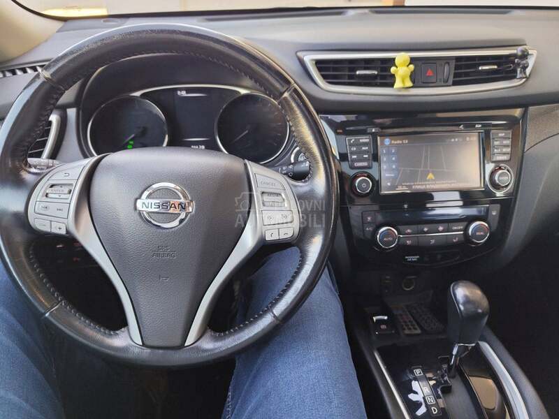 Nissan X-Trail 1.6   T E K N A
