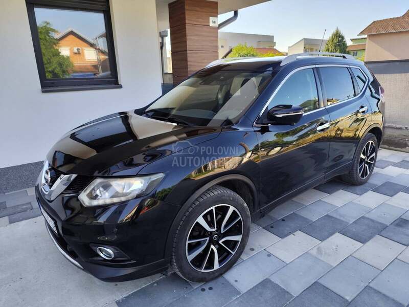 Nissan X-Trail 1.6   T E K N A